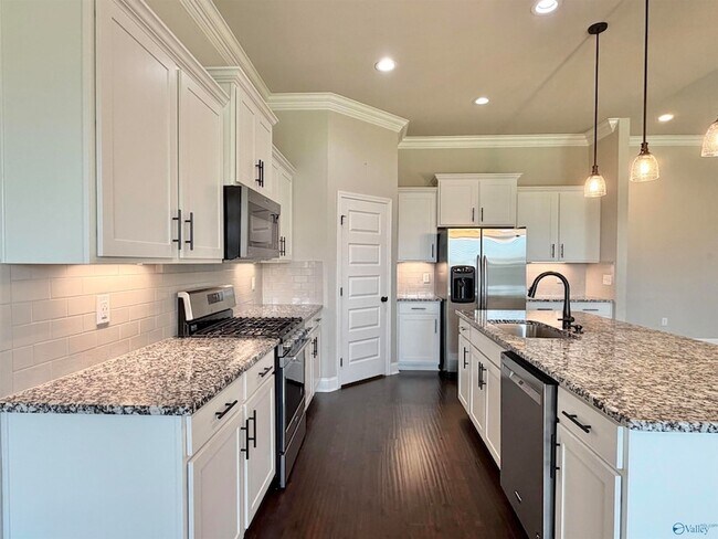 Building Photo - 12804 Hudbug Dr