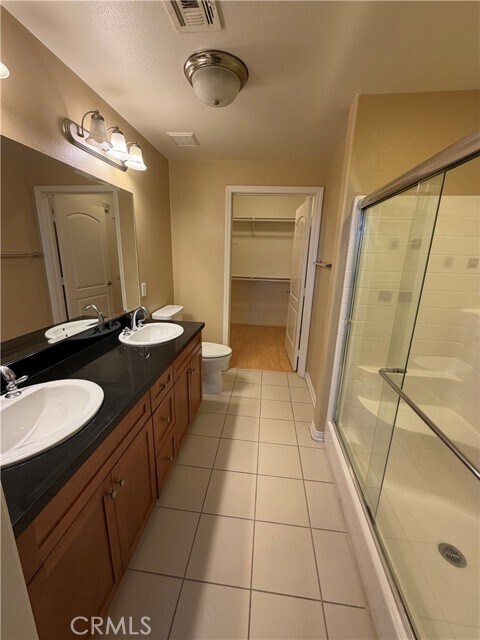 Building Photo - 360 W Ave 26