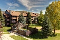 Building Photo - 2 Bedroom/ 2 Bathroom | FURNISHED | TV and Internet Included | Dog Considered