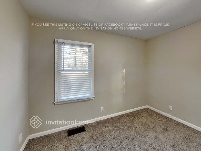 Building Photo - 2497 Brentwood Rd