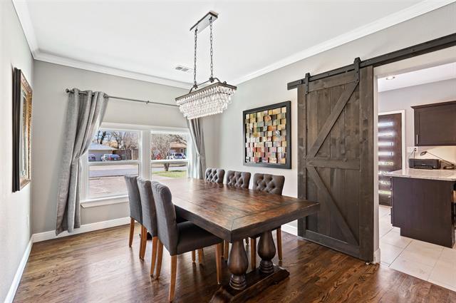 Building Photo - 1114 Wicklow Dr