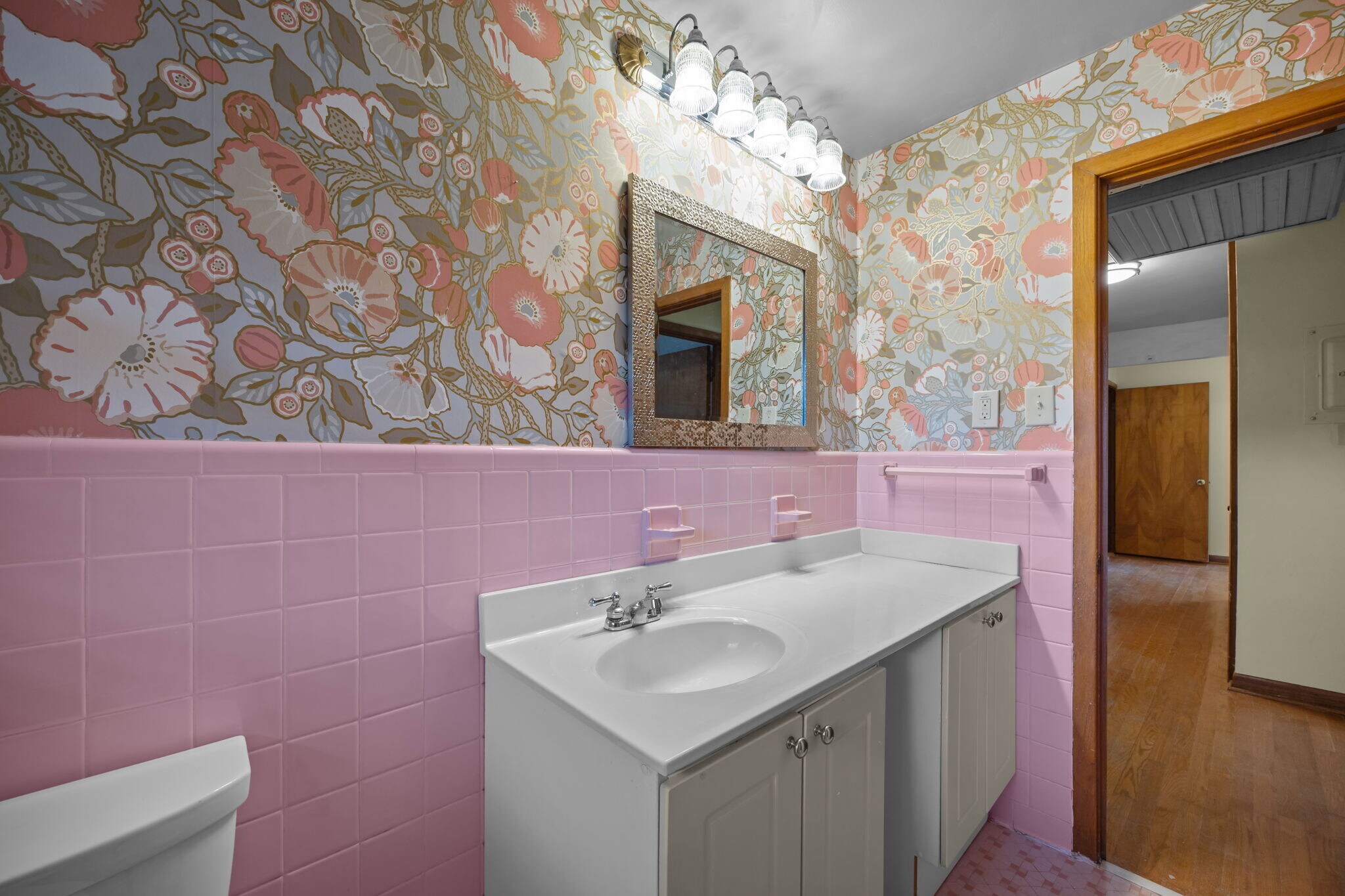 Building Photo - 4104 Jane Ln