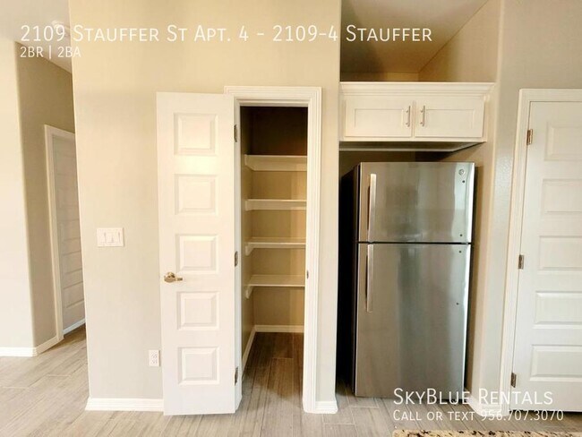 Building Photo - 2109 Stauffers St