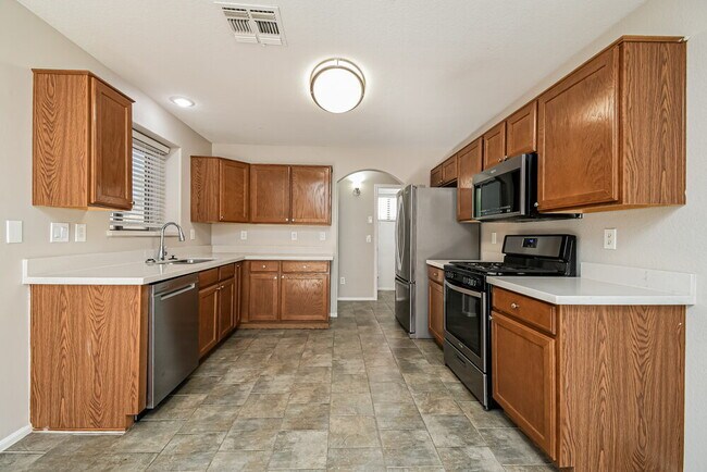 Building Photo - 3538 S Calderon Cir