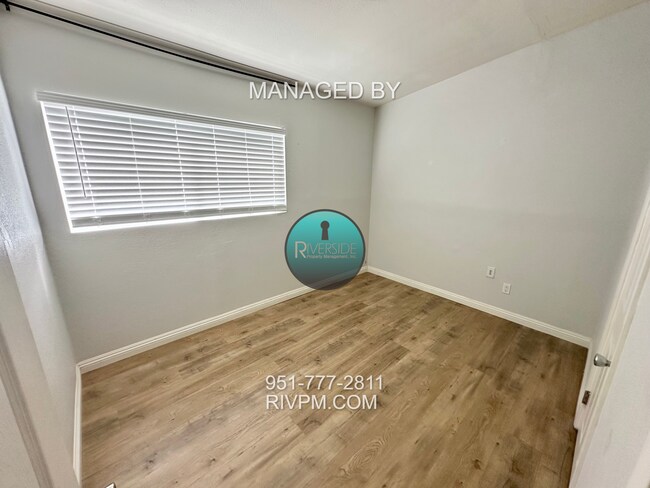 Building Photo - Charming Riverside Home with RV Parking, S...