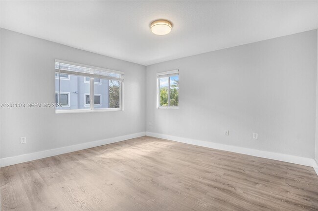 Building Photo - 15410 SW 284th St