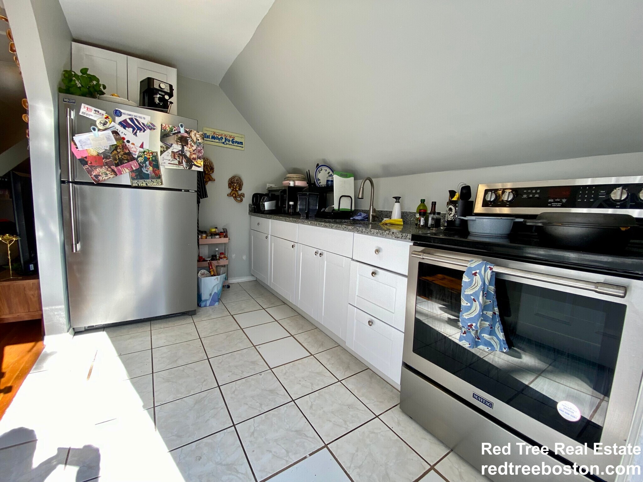 Building Photo - 3142 Washington St