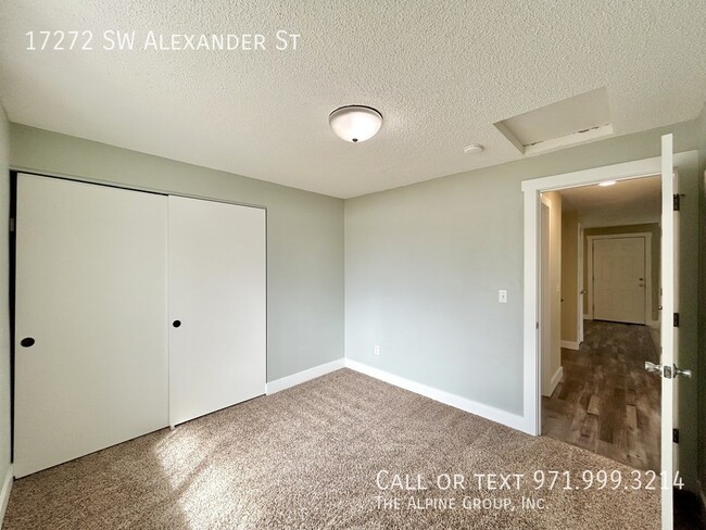 Building Photo - 17272 SW Alexander St