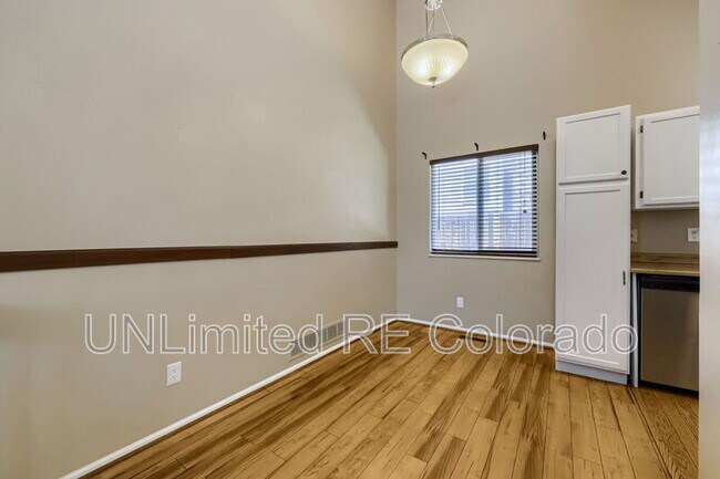 Building Photo - 11846 E Cornell Cir
