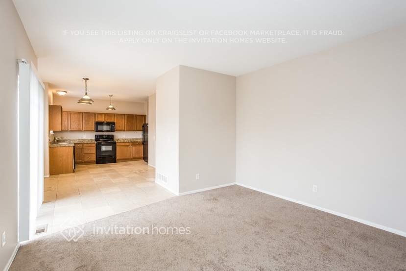 Building Photo - 9829 Kenton Cir
