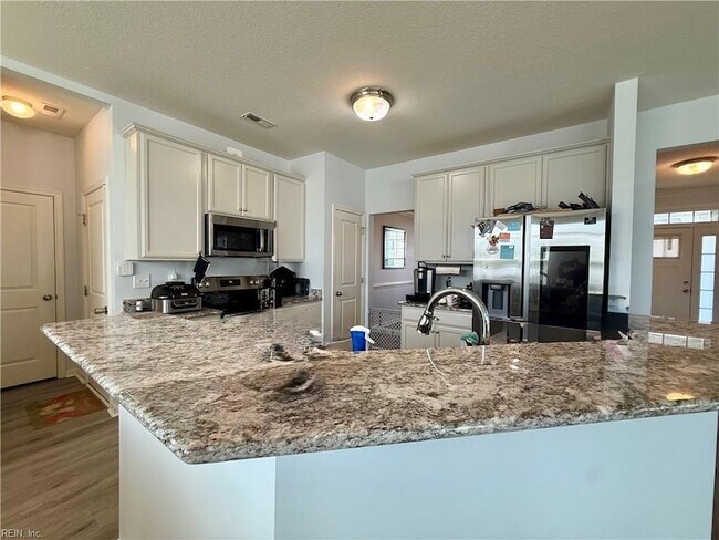 Building Photo - 937 Arrowleaf Way