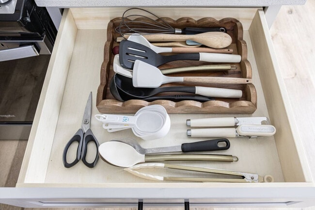 Building Photo - 35 Keystone Ave