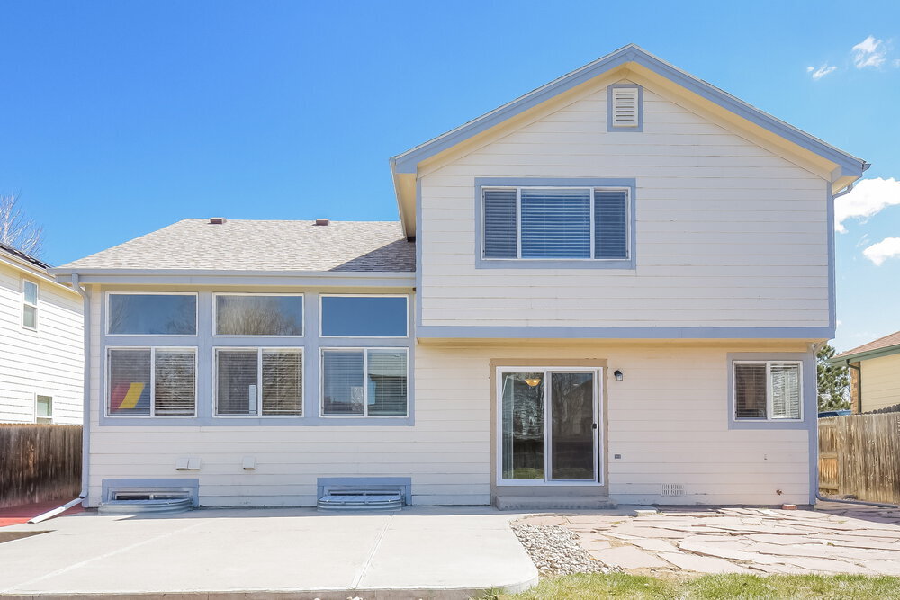 Building Photo - 11821 Elm Dr