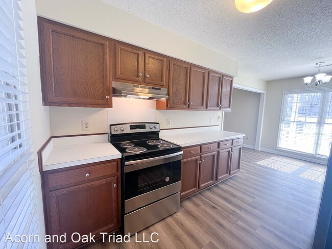 Building Photo - 3 br, 2 bath House - 6400 Chamblee Ct
