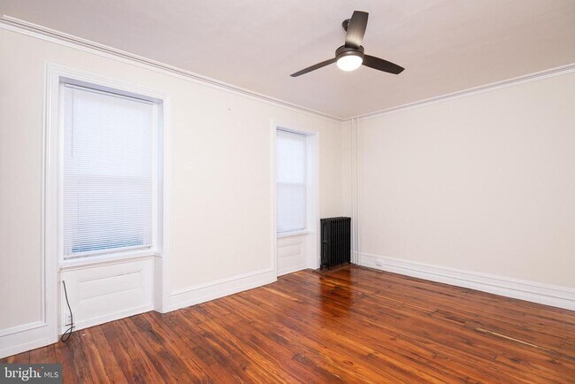 Building Photo - 932 N 5th St