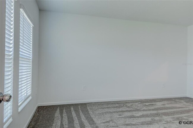 Building Photo - 5005 Worchester Dr