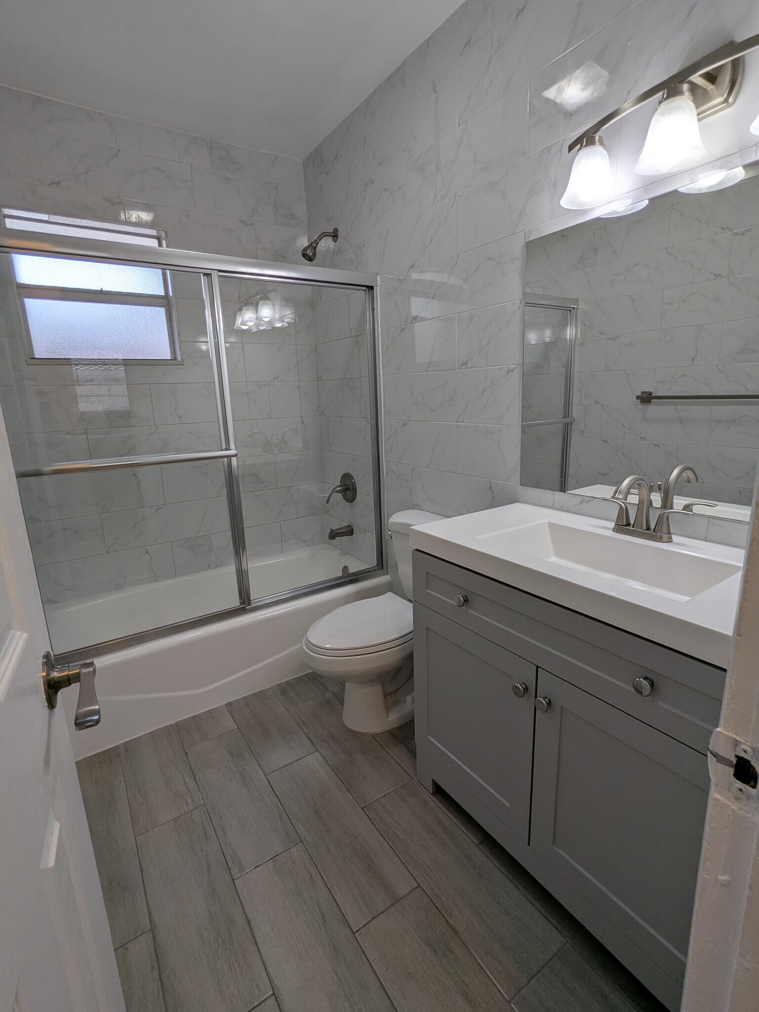 Bathroom - 2490 NE 184th St