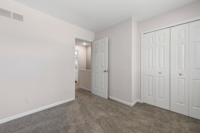 Building Photo - 42795 Hammill Ln