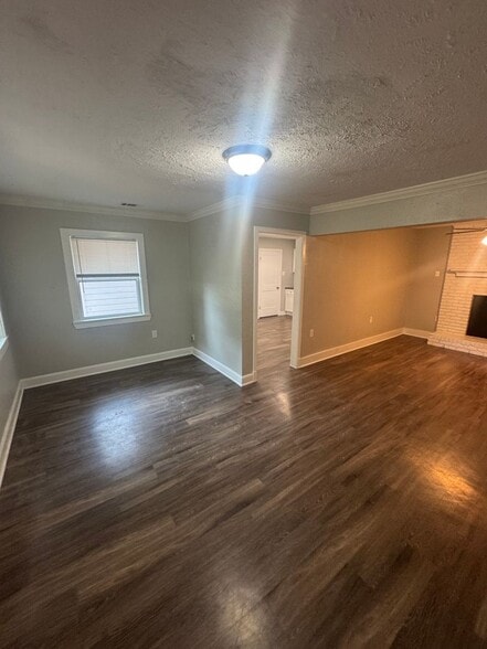 Building Photo - 7729 Mahoney Rd