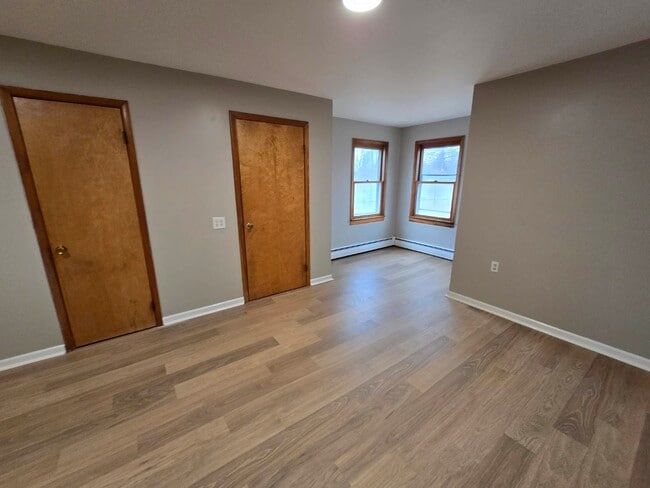 Building Photo - 1202 Van Vleck Rd