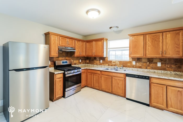 Building Photo - 2853 Heather Ridge Ln