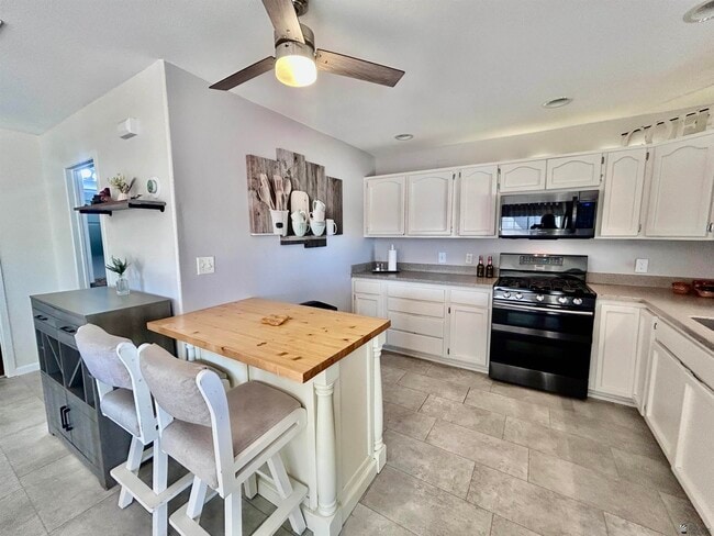 Building Photo - 13407 E 55th St