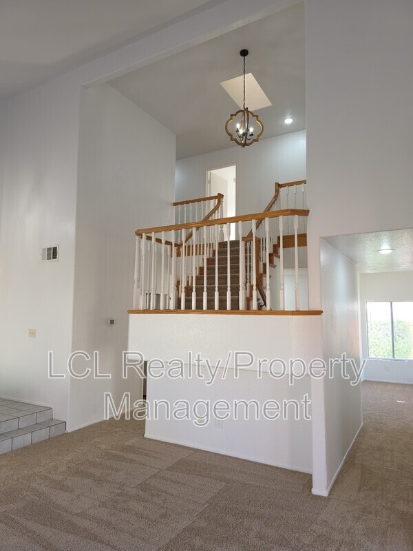 Building Photo - 35325 Billie Ann Rd