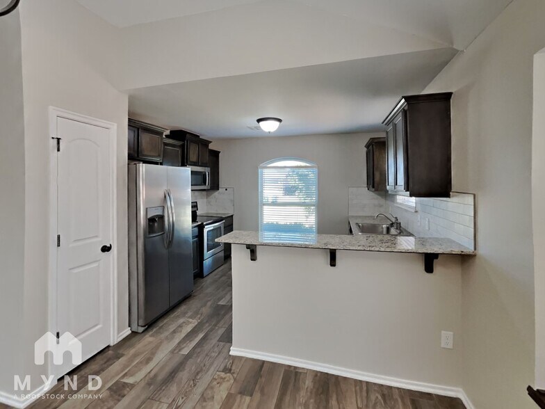 Building Photo - 3048 NW 182nd St