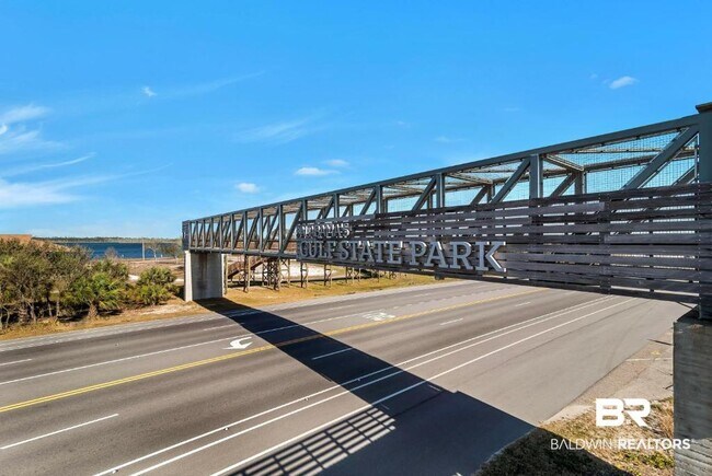 Building Photo - 200 E Beach Blvd