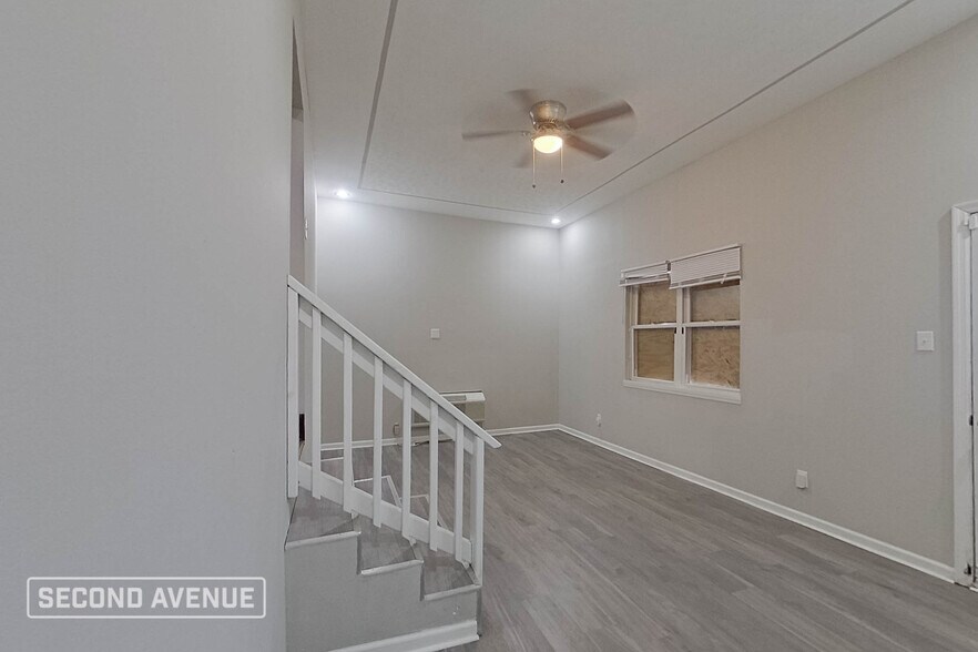 Building Photo - 1826 Greenwood Ave