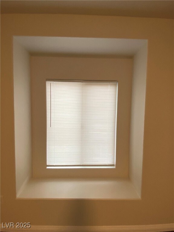 Building Photo - 8805 Jeffreys St