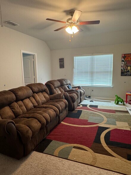 Building Photo - 4100 Smokey Hill Ct