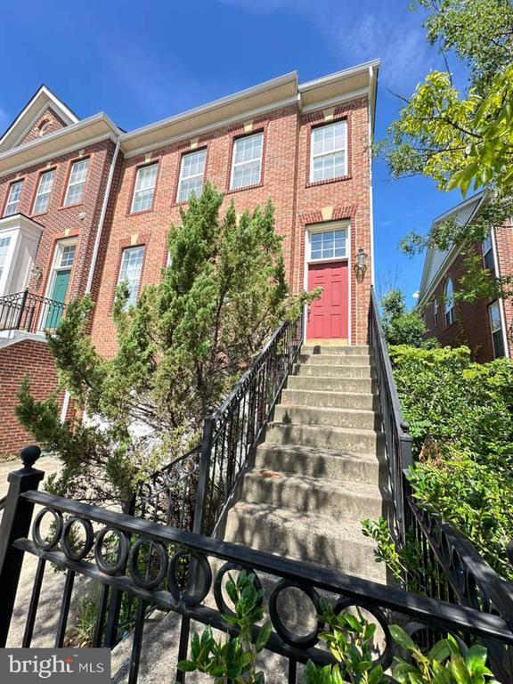 Building Photo - 5609 Faircloth Ct