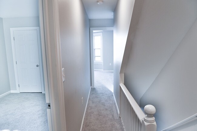 Building Photo - 4 Bedroom on Penn - Section 8 Approved