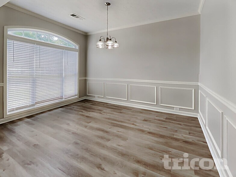 Building Photo - 104 Lantana Trail
