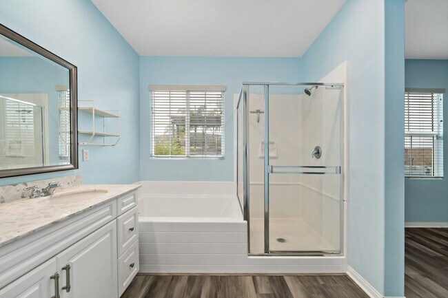 Building Photo - 32847 Bachelor Peak St