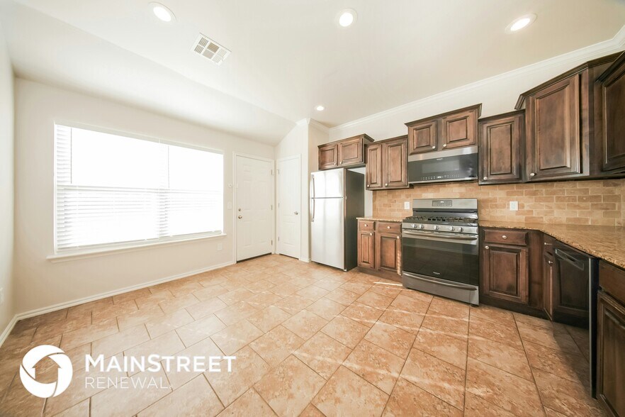 Building Photo - 11516 Southwest 24th Street