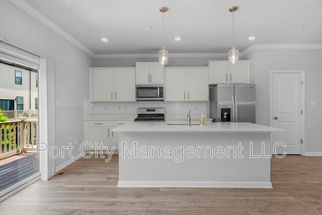 Building Photo - 4322 Roland Heights Ave