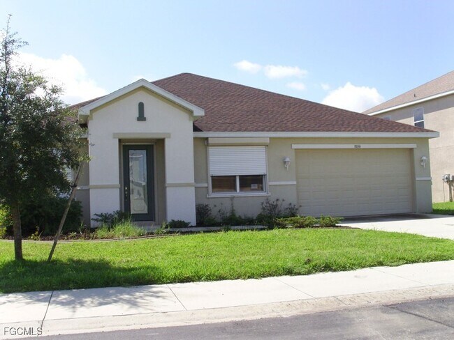 Primary Photo - 18110 Star Jasmine Ct