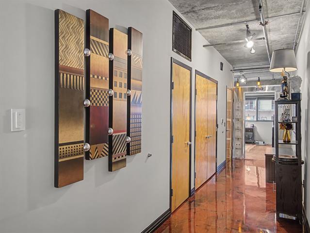 Building Photo - 1999 McKinney Ave