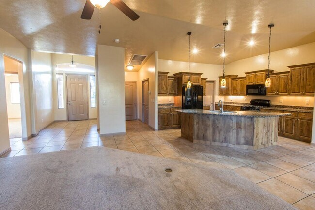 Building Photo - Custom 3 Bedroom Single-Family Home in Pri...