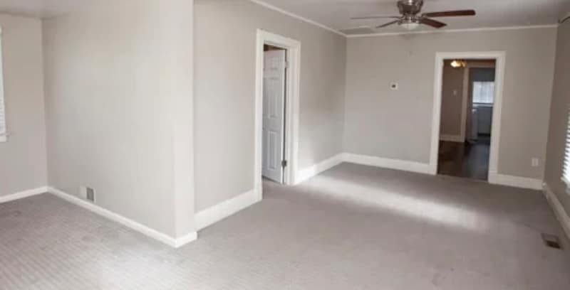 Building Photo - 208 Lincoln St