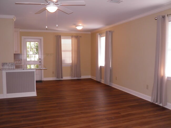 Building Photo - 629 Gap Creek Dr