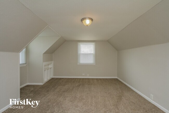 Building Photo - 20 164th St