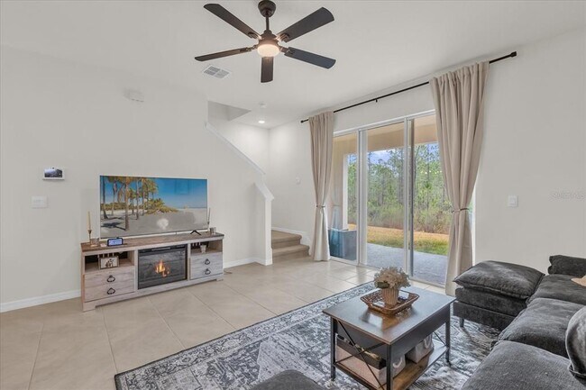 Building Photo - 110 Reena Dr