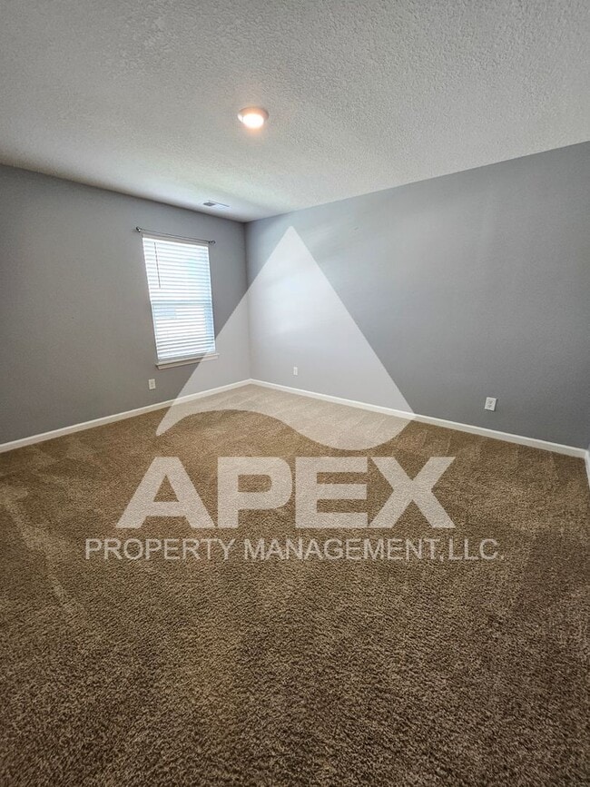 Building Photo - Stunning 5 Bd / 3.5 Ba 2-Story Single Family home in Hardin Valley!