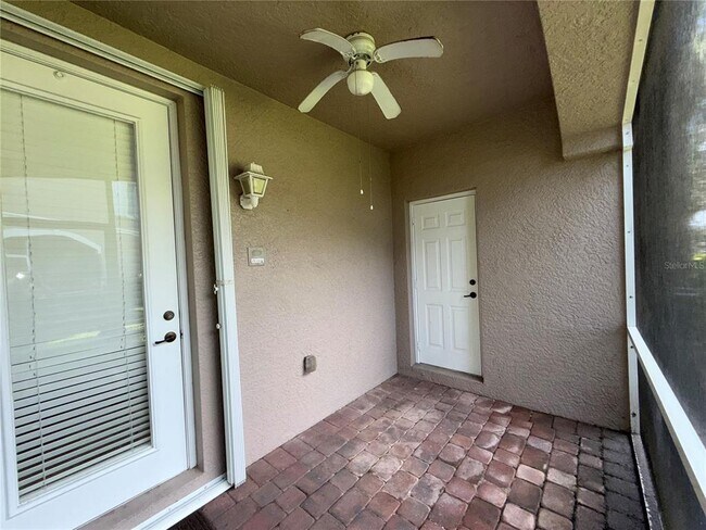 Building Photo - 3353 Antica St