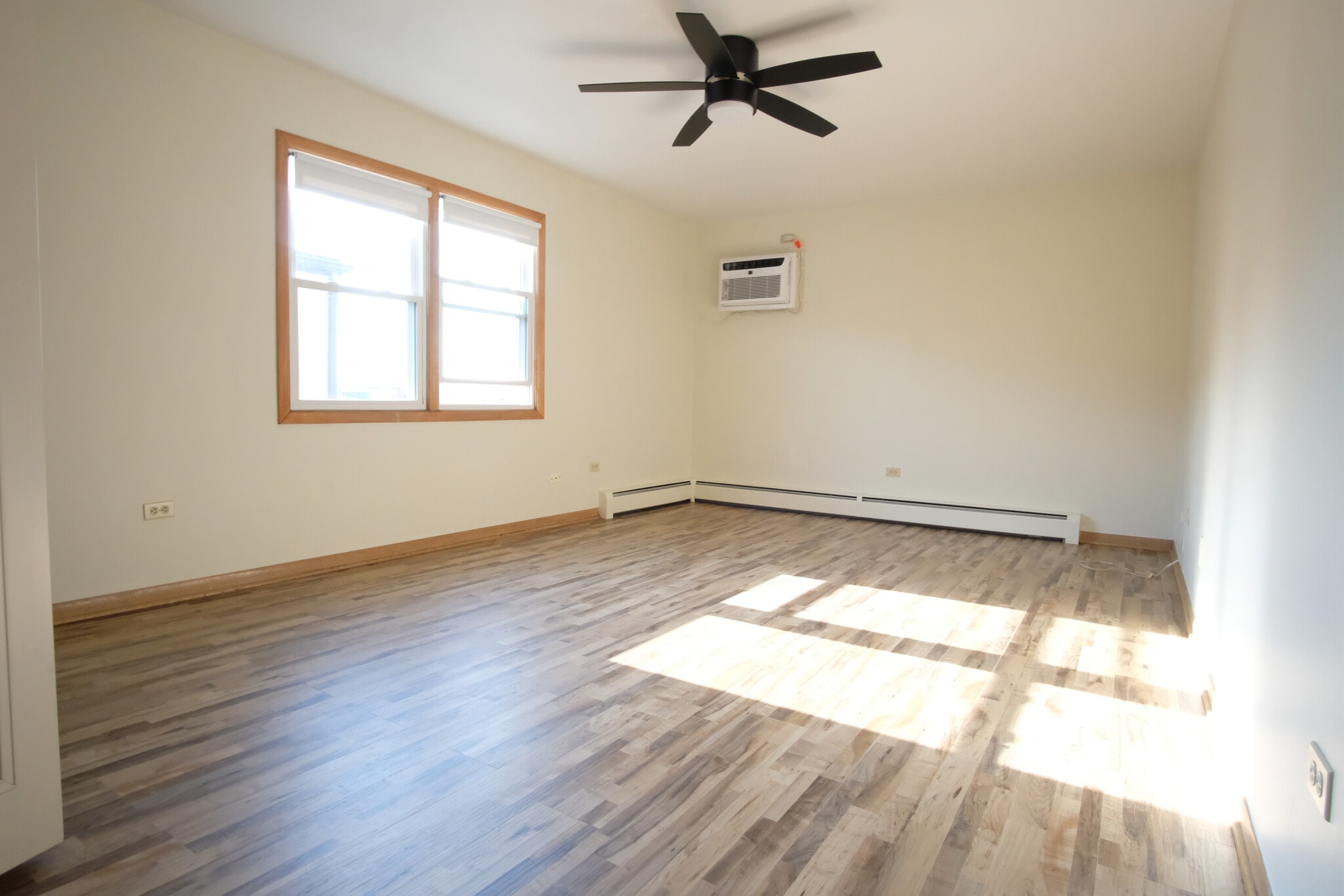 Main Bedroom - 8418 W Oak Ave