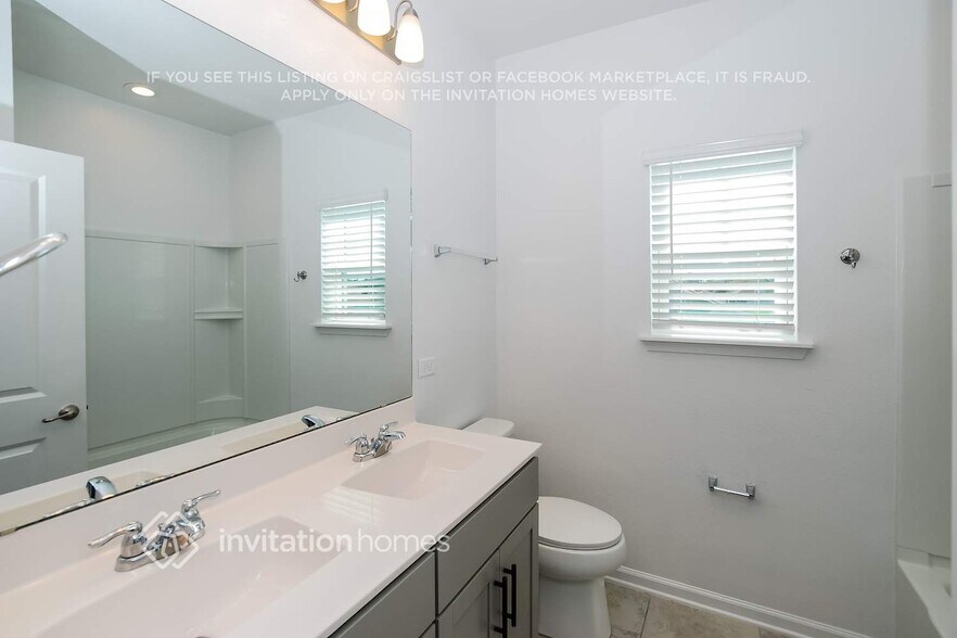 Building Photo - 4615 Greenbrook Ct