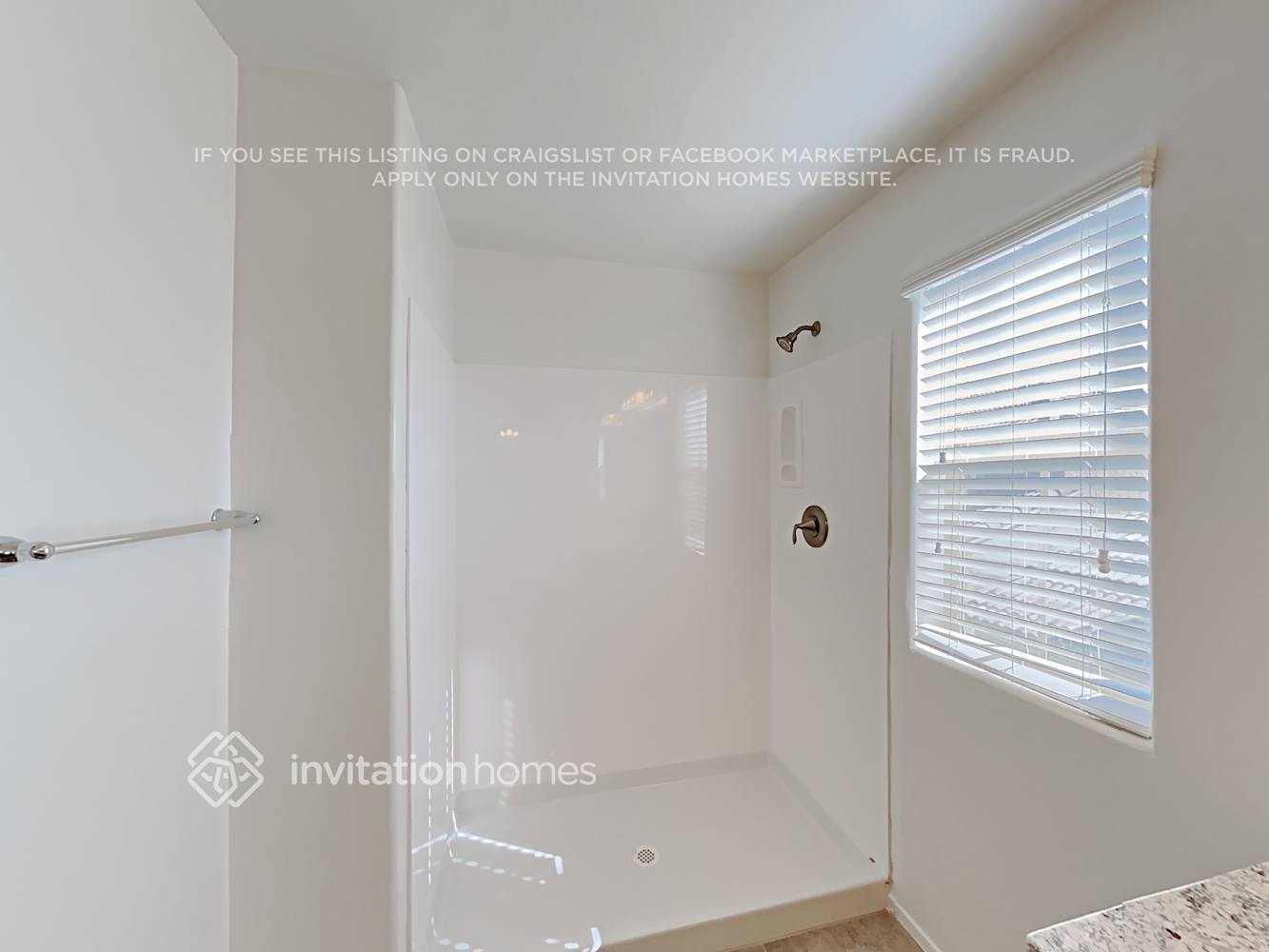 Building Photo - 5430 W Fulton St